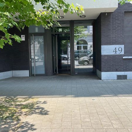 Duplex Tres Agreable Et Tres Calme Apartment Brussels Exterior photo